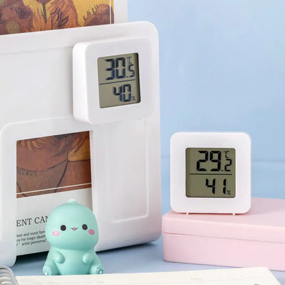 LCD Digital Thermometer Hygrometer – Wall-Mounted Temperature & Humidity Gauge